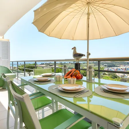 Bnb Homes Ocean View Apartment With Comfortable Terrace, 2 Swimming Pools & Tennis Court Albufeira Exterior foto